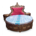 Classic Round Bed Set Design – Hand-Carved Solid Shisham Wood